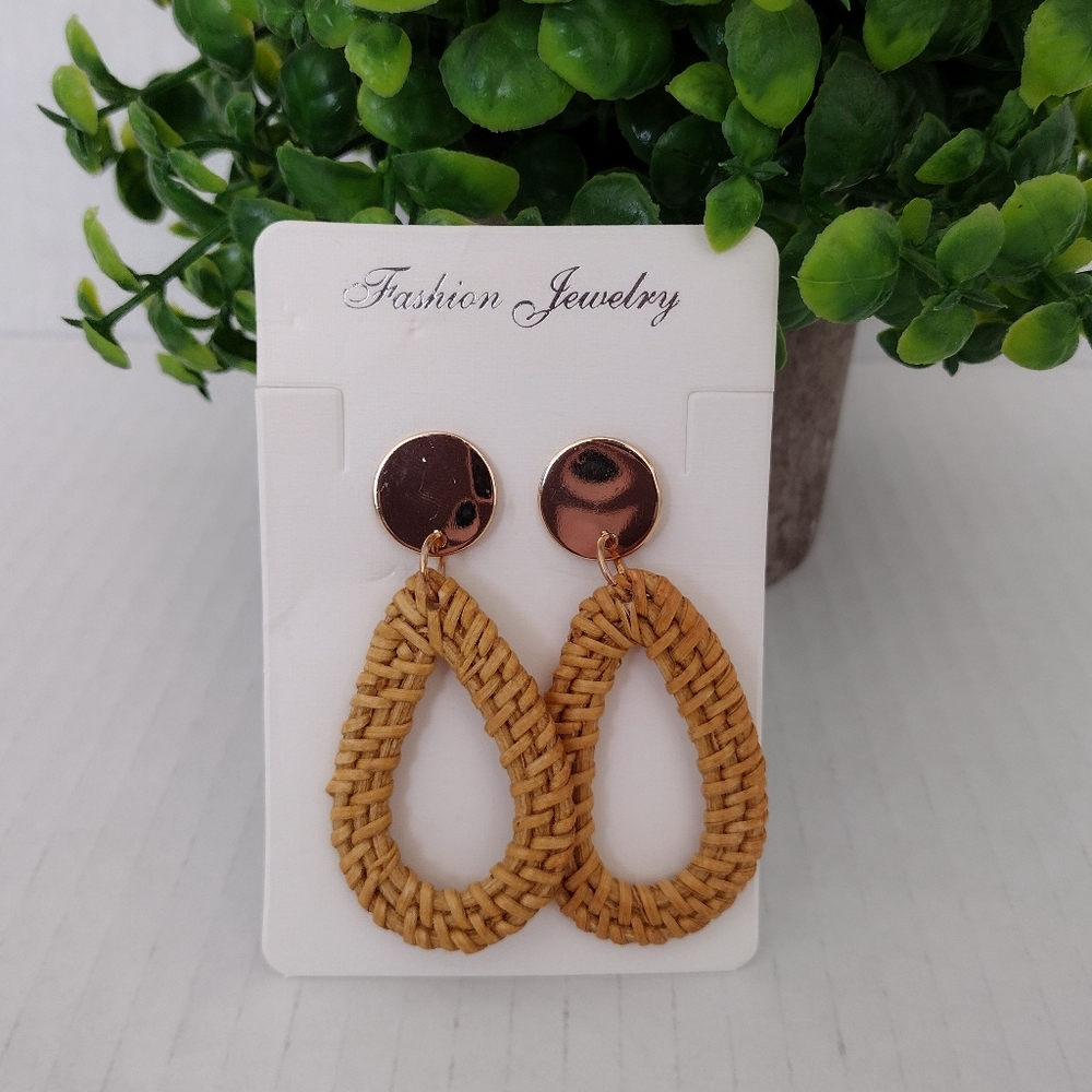 Rattan earrings - Picture 3 of 4